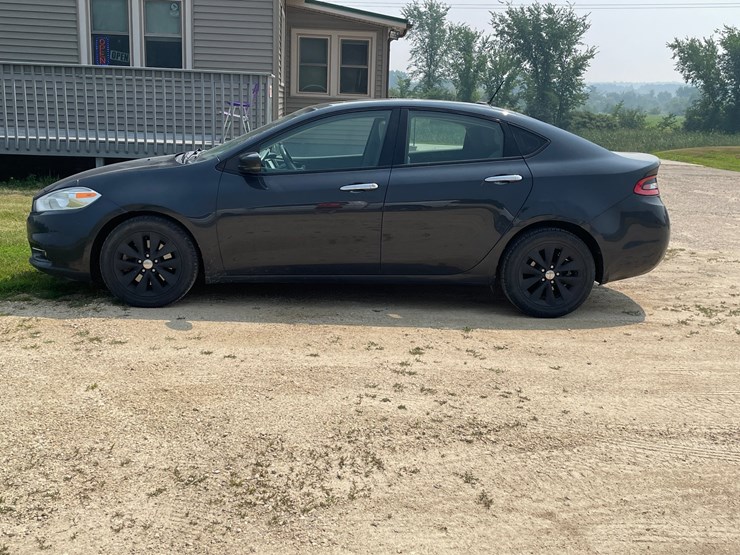 #1012-•-2013-dodge-dart-limited-(has-wi-title)-image-4