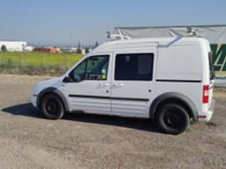 ford-transit-connect-image-5