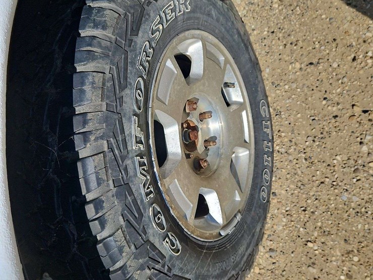2013-gmc-1500-image-8