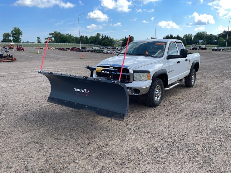 2003-dodge-2500-image-1