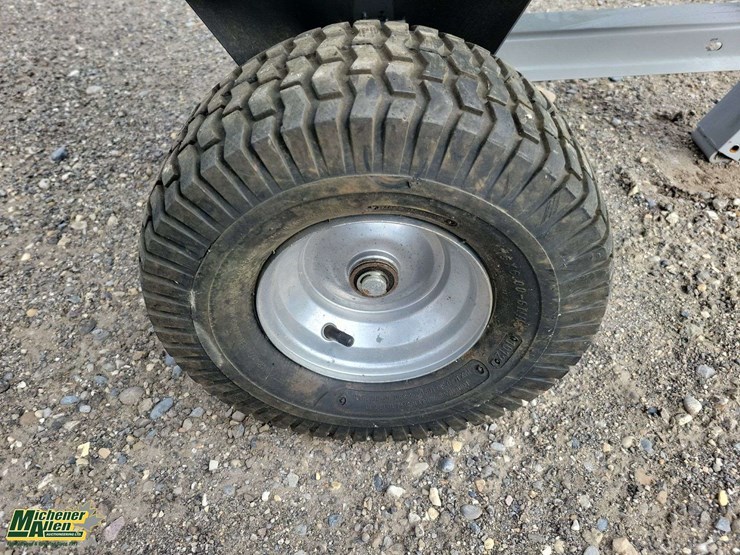 wagon-and-a-spreader-image-10