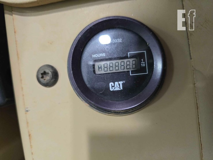 2003-caterpillar-12h-image-23