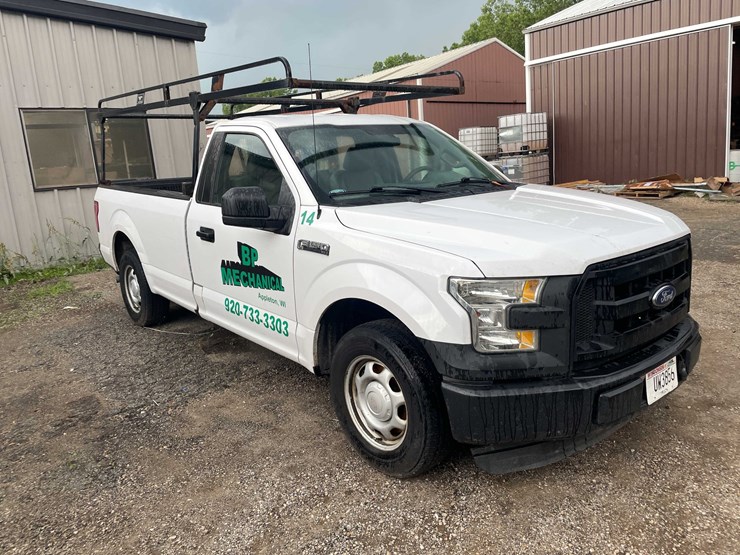 2017-ford-f150-xl-image-3