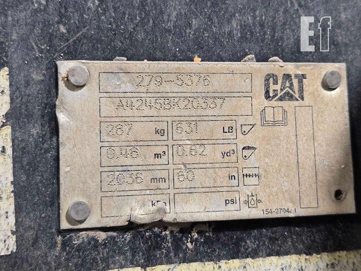 2021-caterpillar-259d3-image-13
