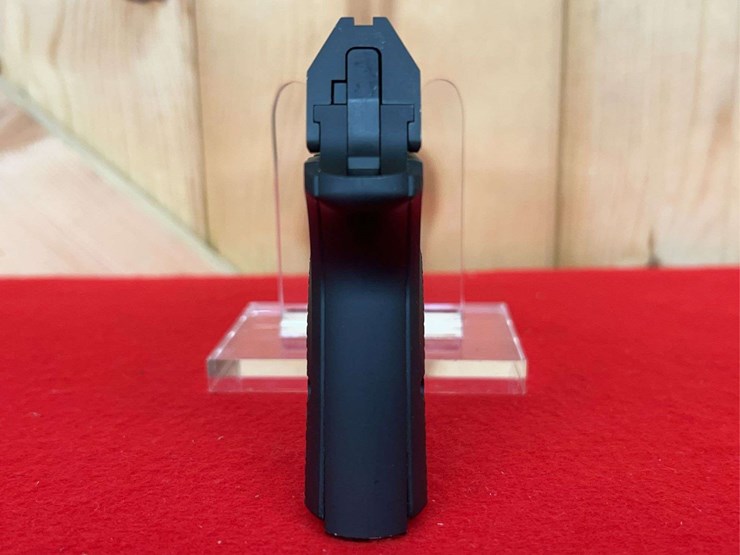 remington-model-rm-.380-semiauto-pistol-image-4