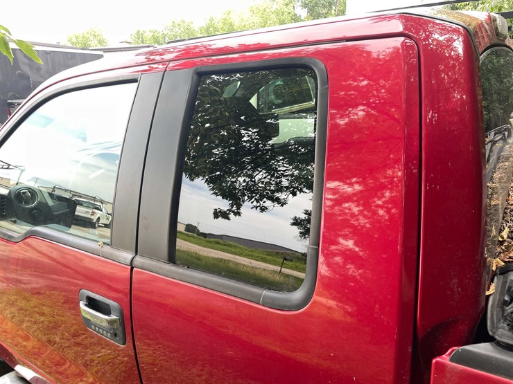 2011-ford-f150-xlt-image-37