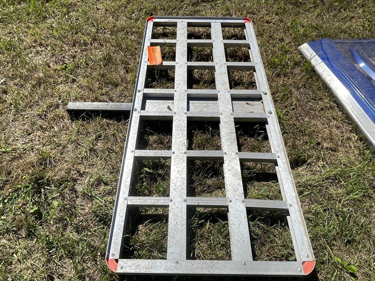 #3231-•-aluminum-tow-storage-rack-image-8