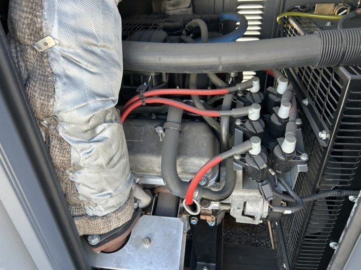 2011-generac-35-kw-image-17