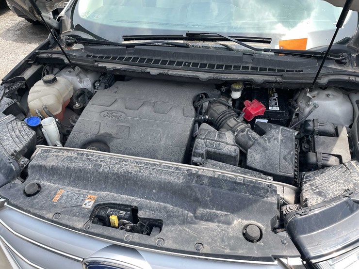 2018-ford-edge-sel-image-68