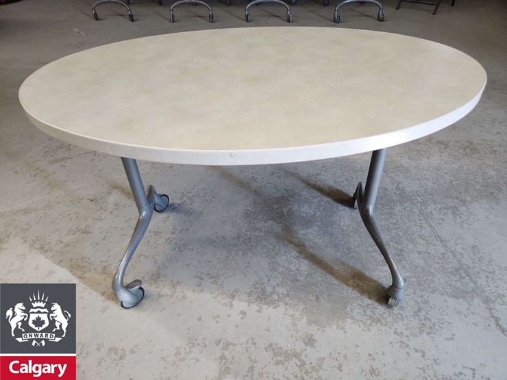 small-rolling-table-image-1