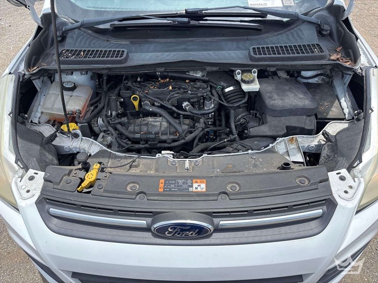 2014-ford-escape-image-7