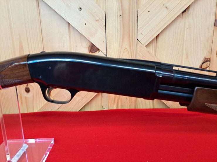 browning-invector-bps-12-gauge-pump-action-shotgun-image-11