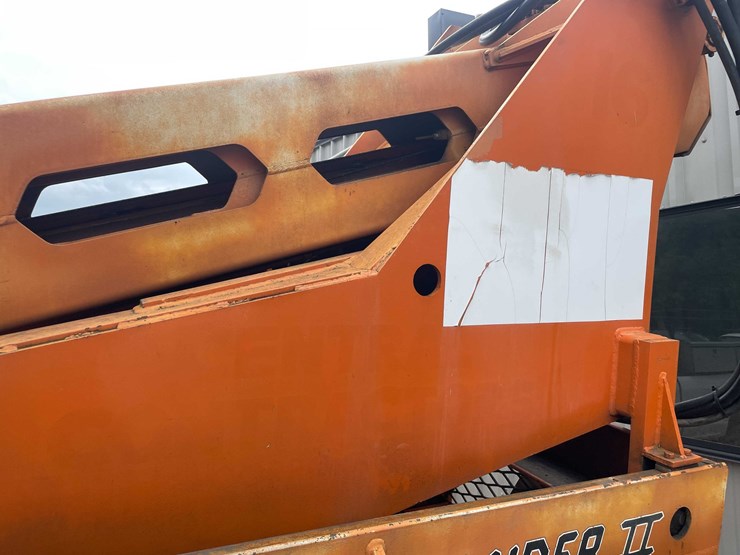 #1100-•-lull-highlander-ii-telehandler-image-41