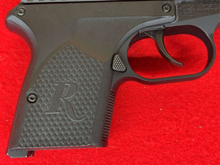 remington-model-rm-.380-semiauto-pistol-image-8