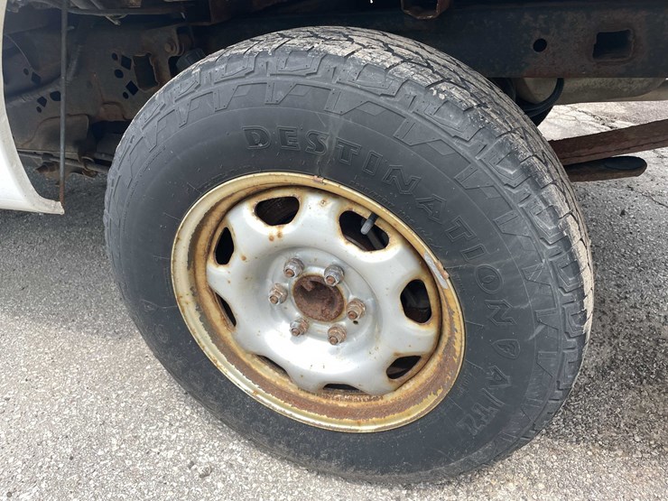 2014-ford-f150-xl-image-65