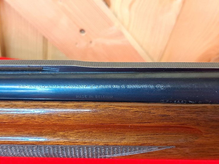 browning-a5-light-twelve-12-gauge-semiauto-shotgun-image-5