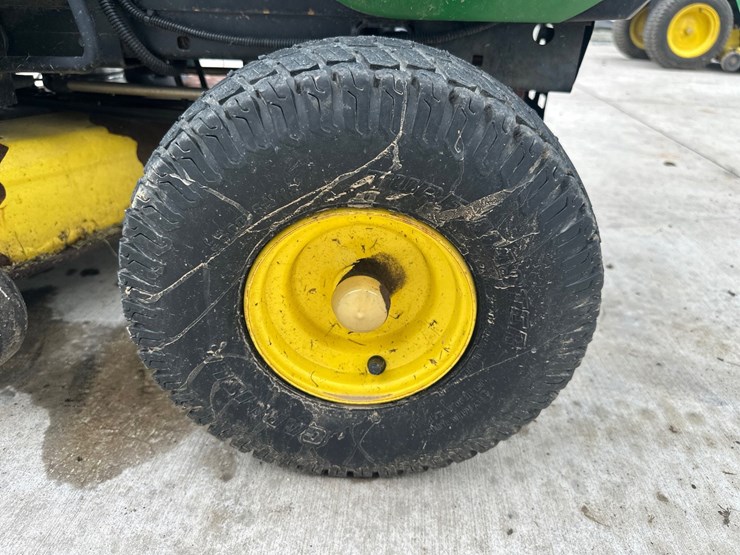 john-deere-d110-image-30