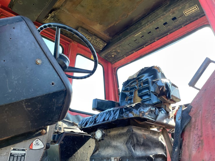massey-ferguson-1085-image-29