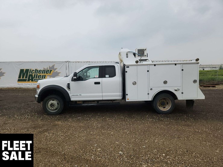 2020-ford-f550-image-5