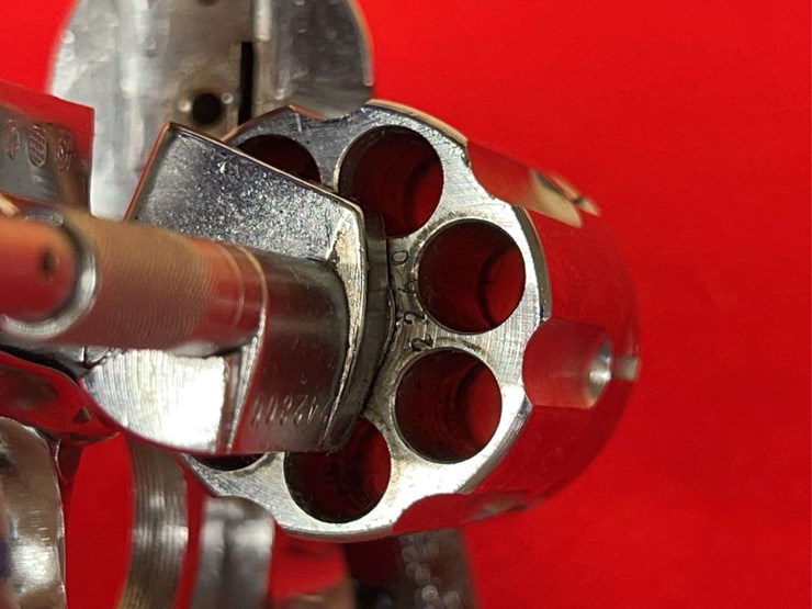 burgo-model-108s-.32-s&w-da-revolver-image-11