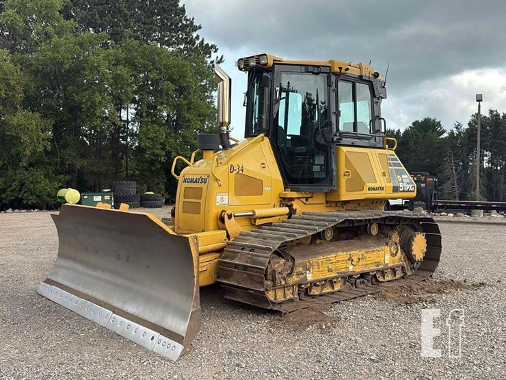 2014-komatsu-d51pxi-22-image-1