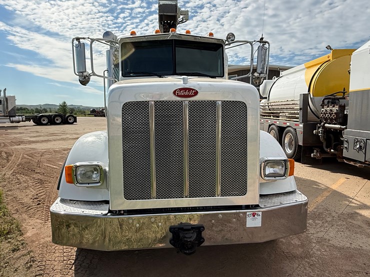 2015-national-800d-image-2