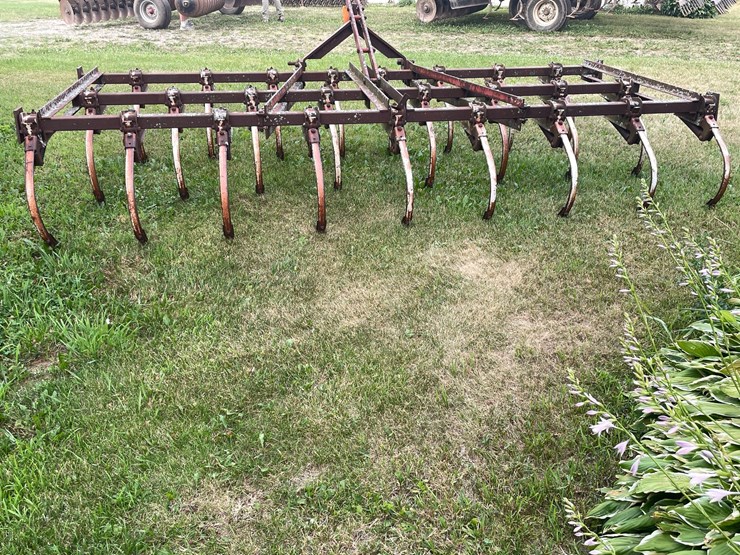#2260-•-cultivator-image-6