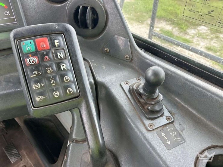 deere-260e-image-33