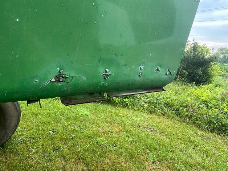 john-deere-4420-image-30