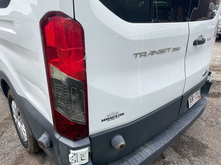 2018-ford-transit-image-31