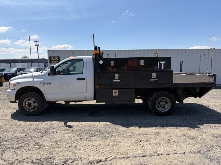 2008-dodge-ram-3500-image-7