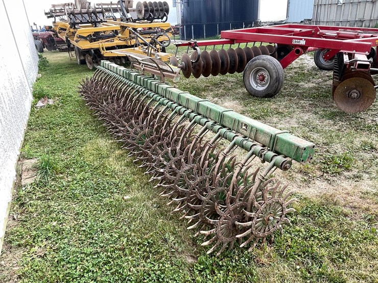 john-deere-400-image-5