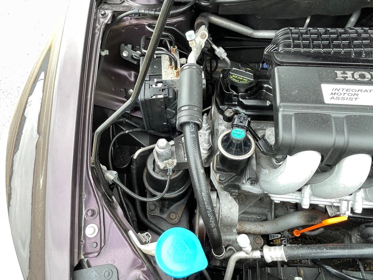 #1013-•-2013-honda-cr-z-hybrid-(no-title,-for-parts)-image-25