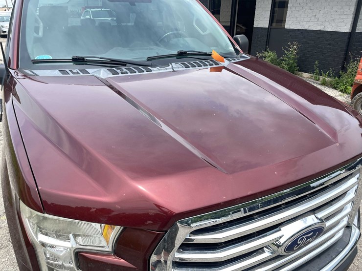 2016-ford-f150-xlt-image-15