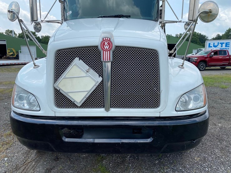 2014-kenworth-t370-bottle-gas-truck-image-7