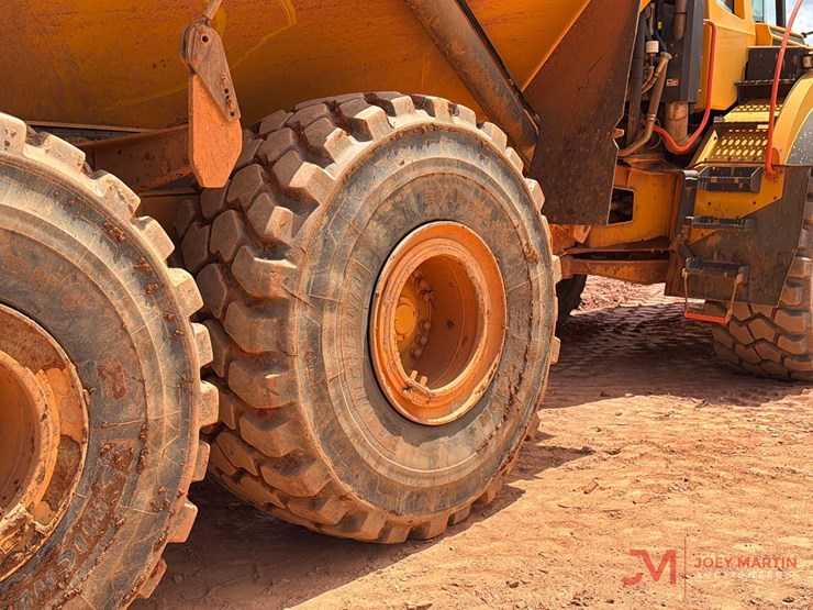 2023-volvo-a45g-image-31