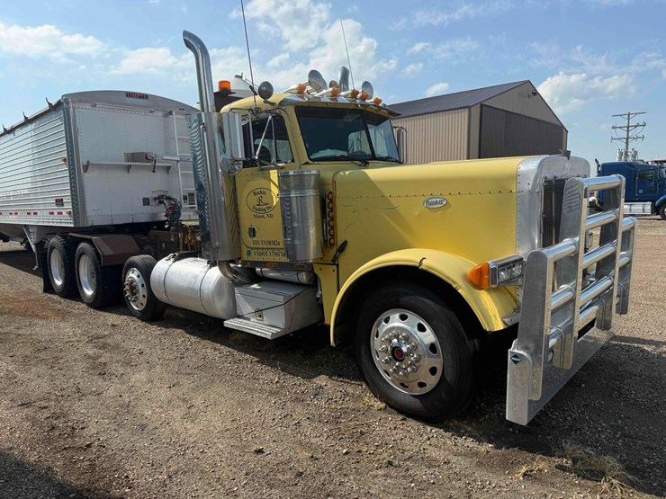 1995-peterbilt-379-image-7