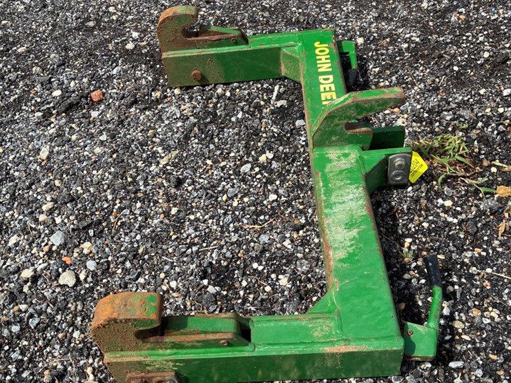 #20204-•-john-deere-quick-attach-image-2