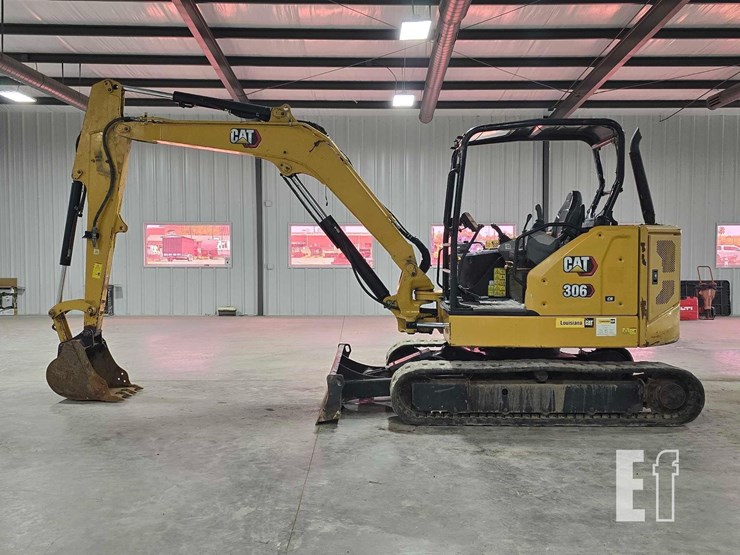 2021-caterpillar-306cr-image-5