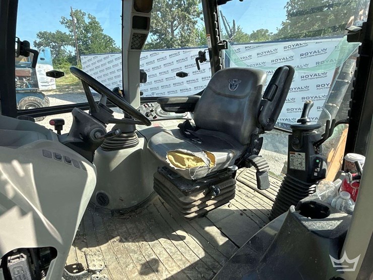 case-580n-ep-extendahoe-loader-backhoe-image-12