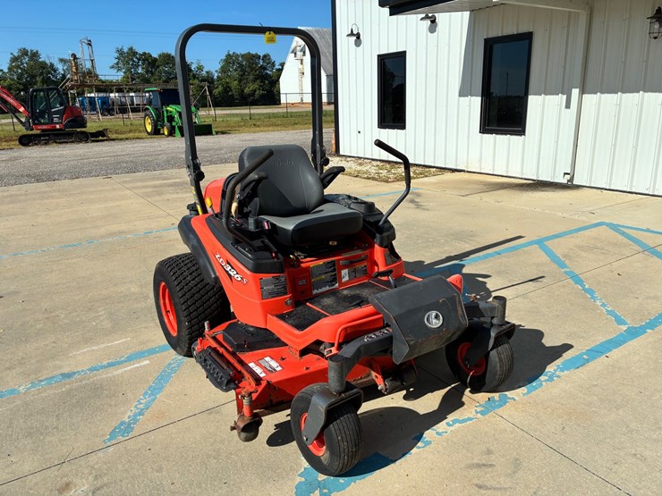 kubota-zd326s-image-2