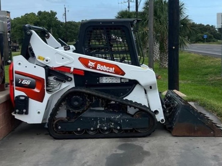 2025-bobcat-t66-image-22