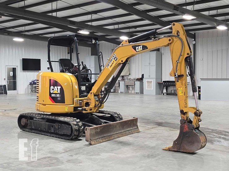 2019-caterpillar-303.5e2-cr-image-2