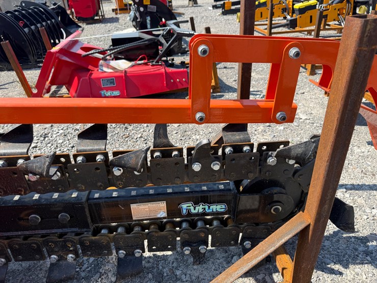 #2022-•-unused-future-d39-skid-steer-trencher-f-dkgj251299-inv#48940-image-6