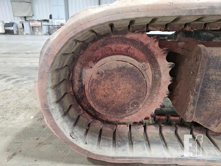 jcb-8032-image-33