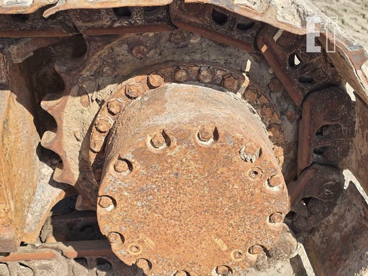 2016-deere-180g-lc-image-34