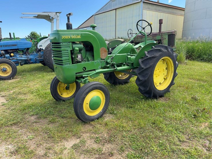 john-deere-la-image-1