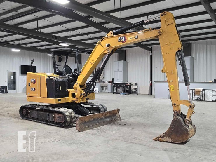 2021-caterpillar-306cr-image-2