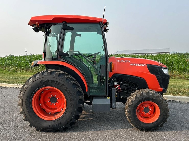 kubota-mx6000-image-6