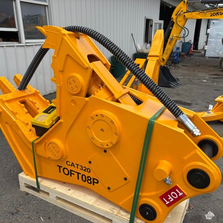 CATERPILLAR 320